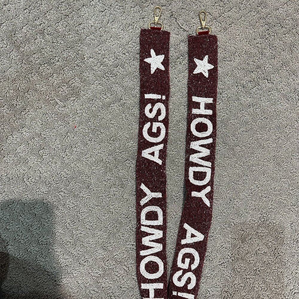 Howdy Ags bag chain